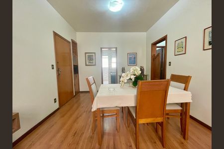 Apartamento para alugar com 126m², 3 quartos e 1 vaga