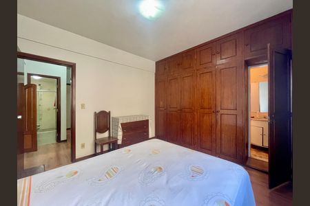 Apartamento para alugar com 126m², 3 quartos e 1 vaga