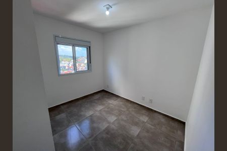 Quarto de apartamento para alugar com 2 quartos, 45m² em Jardim Adelfiore, São Paulo