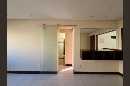 sala de apartamento para alugar com 2 quartos, 78m² em Brotas, Salvador