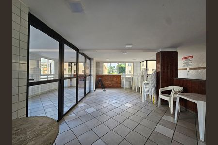 Apartamento para alugar com 78m², 2 quartos e 1 vaga Apartamento para alugar com 78m², 2 quartos e 1 vagaÁrea comum - Salão de festas