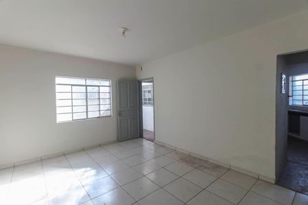 Apartamento para alugar com 90m², 3 quartos e sem vaga