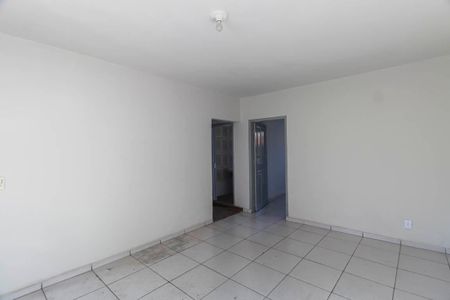 Apartamento para alugar com 90m², 3 quartos e sem vaga