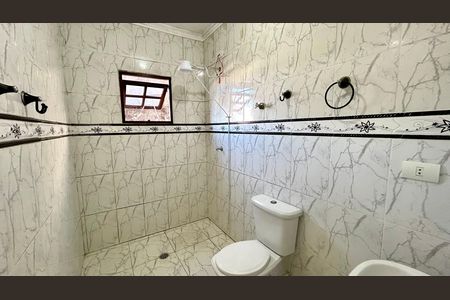 Banheiro de casa para alugar com 3 quartos, 120m² em Jardim Sao Francisco, Guarulhos