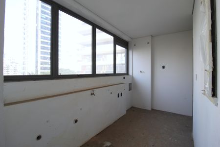 Apartamento à venda com 226m², 3 quartos e 3 vagasÁrea de Serviço