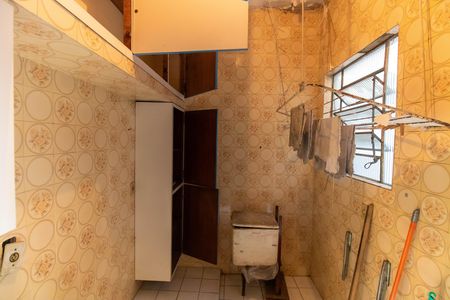 Casa à venda com 207m², 5 quartos e 4 vagas Casa à venda com 207m², 5 quartos e 4 vagasÁrea de Serviço