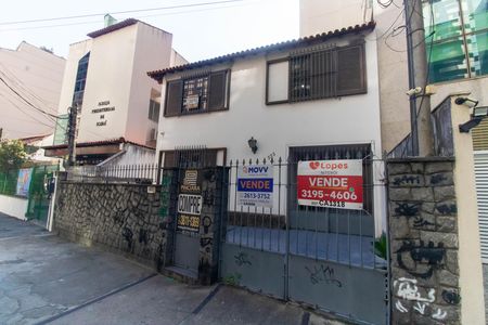 Fachada de casa à venda com 5 quartos, 207m² em Icaraí, Niterói