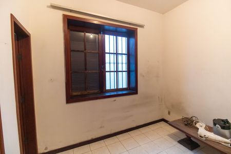 Casa à venda com 207m², 5 quartos e 4 vagas Casa à venda com 207m², 5 quartos e 4 vagasSuíte 2
