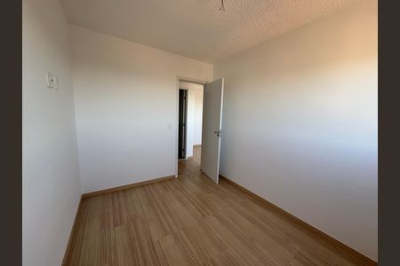 Quarto 1 de apartamento para alugar com 2 quartos, 49m² em Condomínio Cidade Empresarial, Aparecida de Goiânia
