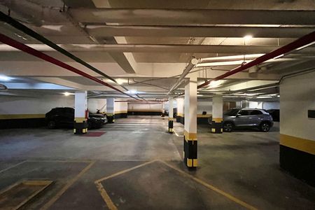 Garagem  de apartamento para alugar com 2 quartos, 90m² em Lagoa, Rio de Janeiro