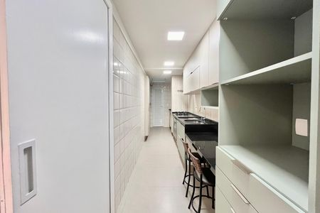 Cozinha de apartamento para alugar com 2 quartos, 90m² em Lagoa, Rio de Janeiro