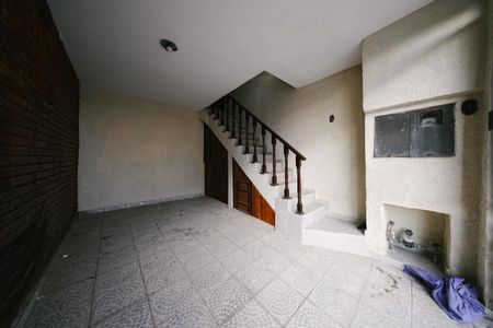 Garagem de casa à venda com 2 quartos, 100m² em Parque Cisper, São Paulo