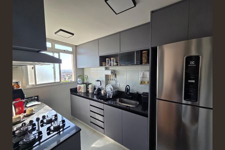 Apartamento à venda com 2 quartos, 55m² em Candelária, Belo Horizonte