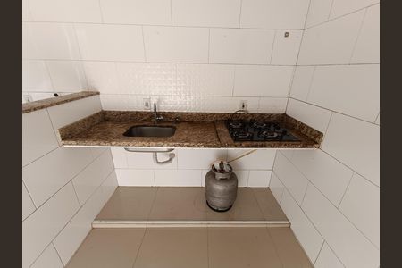 COZINHA  de apartamento para alugar com 2 quartos, 70m² em Jardim Santo Antônio, Macaé