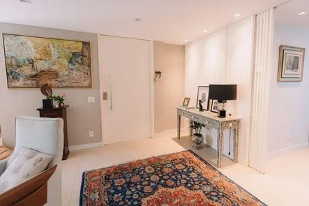Apartamento à venda com 435m², 5 quartos e 3 vagas