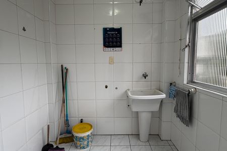 Apartamento para alugar com 70m², 2 quartos e 1 vagaÁrea de Serviço