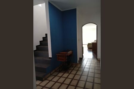 Casa à venda com 3 quartos, 200m² em Vila Valparaíso, Santo André
