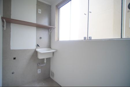 Apartamento para alugar com 58m², 2 quartos e 1 vagaÁrea de Serviço