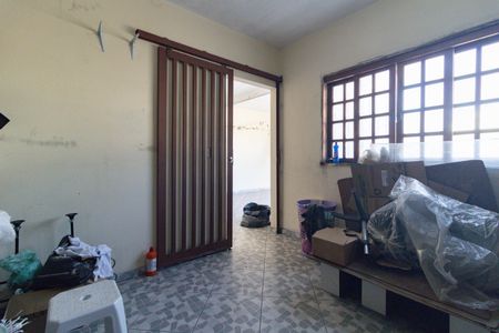 Casa para alugar com 200m², 2 quartos e 3 vagasQuarto de Serviço