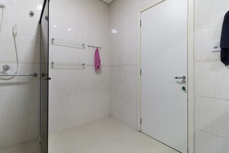 Casa para alugar com 200m², 2 quartos e 3 vagasBanheiro 1