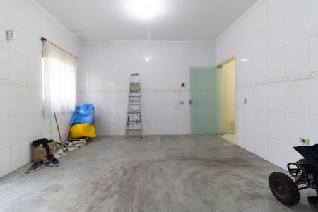 Casa para alugar com 200m², 2 quartos e 3 vagasCozinha 