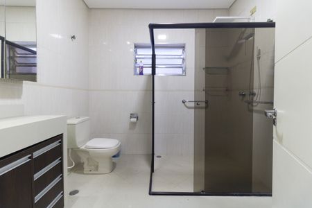 Casa para alugar com 200m², 2 quartos e 3 vagasBanheiro 1