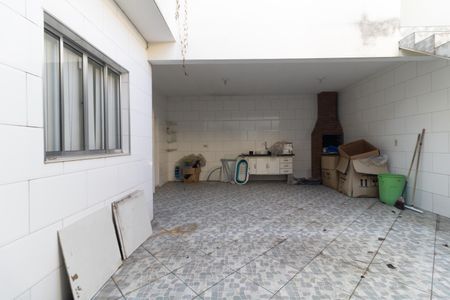 Casa para alugar com 200m², 2 quartos e 3 vagasQuintal