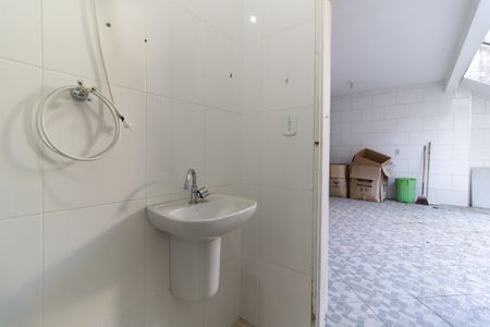 Casa para alugar com 200m², 2 quartos e 3 vagasBanheiro 2 Externo