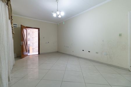 Sala de casa à venda com 2 quartos, 200m² em Vila Vermelha, São Paulo