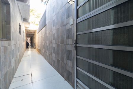 Casa para alugar com 200m², 2 quartos e 3 vagasCorredor Lateral