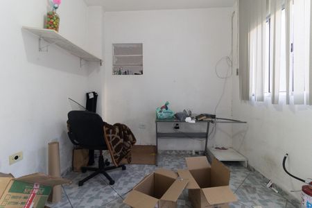 Casa para alugar com 200m², 2 quartos e 3 vagasQuarto Externo 1