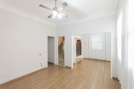 Casa à venda com 153m², 3 quartos e 1 vagaSala