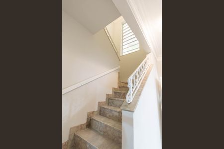 Casa à venda com 153m², 3 quartos e 1 vagaEscada