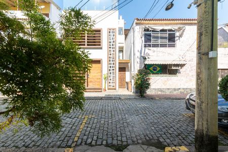 Vista de casa à venda com 3 quartos, 153m² em Tijuca, Rio de Janeiro