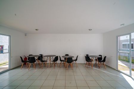 Apartamento para alugar com 34m², 2 quartos e sem vaga Apartamento para alugar com 34m², 2 quartos e sem vagaÁrea comum - Salão de festas