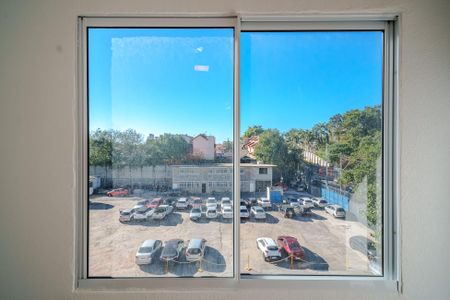 Quarto 2 de apartamento para alugar com 2 quartos, 34m² em Jardim Gilda Maria, São Paulo