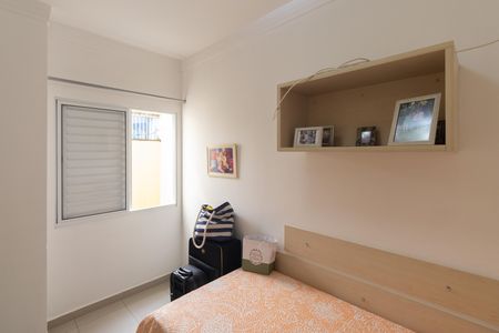 Casa à venda com 153m², 3 quartos e 3 vagas Casa à venda com 153m², 3 quartos e 3 vagasQuarto 2