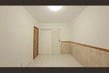 Apartamento para alugar com 95m², 2 quartos e 1 vaga Apartamento para alugar com 95m², 2 quartos e 1 vagaQuarto 2
