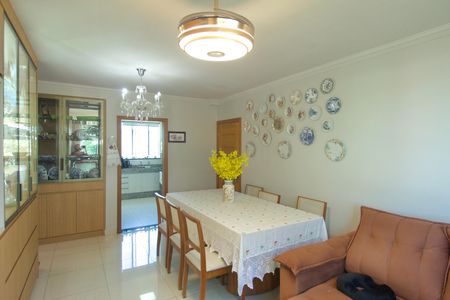 Apartamento à venda com 84m², 3 quartos e 1 vaga Apartamento à venda com 84m², 3 quartos e 1 vagaSala