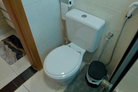 Apartamento à venda com 84m², 3 quartos e 1 vaga Apartamento à venda com 84m², 3 quartos e 1 vagaBanheiro Social