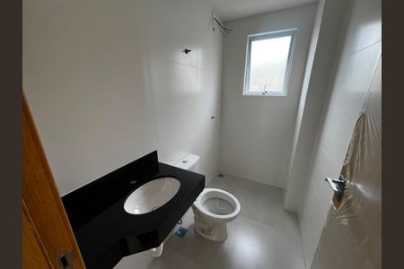 Banheiro social de apartamento à venda com 3 quartos, 52m² em Santo Andre, Belo Horizonte