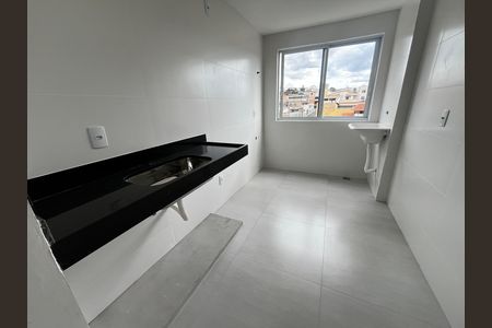 Cozinha/Área de serviço de apartamento à venda com 3 quartos, 52m² em Santo Andre, Belo Horizonte