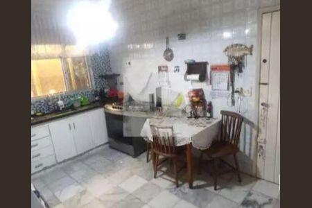 Casa à venda com 100m², 3 quartos e sem vaga