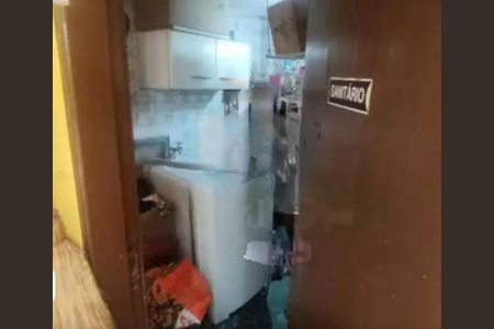 Casa à venda com 3 quartos, 100m² em Cidade Dutra, São Paulo