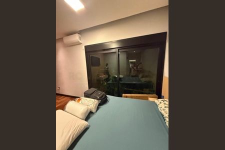 Casa à venda com 3 quartos, 340m² em Socorro, São Paulo