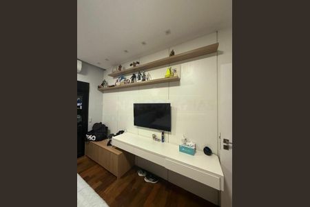 Casa à venda com 3 quartos, 340m² em Socorro, São Paulo