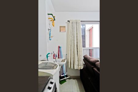 Apartamento à venda com 43m², 2 quartos e 1 vaga Apartamento à venda com 43m², 2 quartos e 1 vagaSala e cozinha