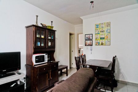 Apartamento à venda com 43m², 2 quartos e 1 vaga Apartamento à venda com 43m², 2 quartos e 1 vagaSala e cozinha