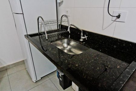 Apartamento à venda com 43m², 2 quartos e 1 vaga Apartamento à venda com 43m², 2 quartos e 1 vagaSala e cozinha