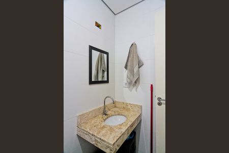 Apartamento à venda com 43m², 2 quartos e 1 vaga Apartamento à venda com 43m², 2 quartos e 1 vagaBanheiro